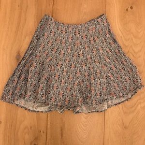 Patterned grayish blue skirt
